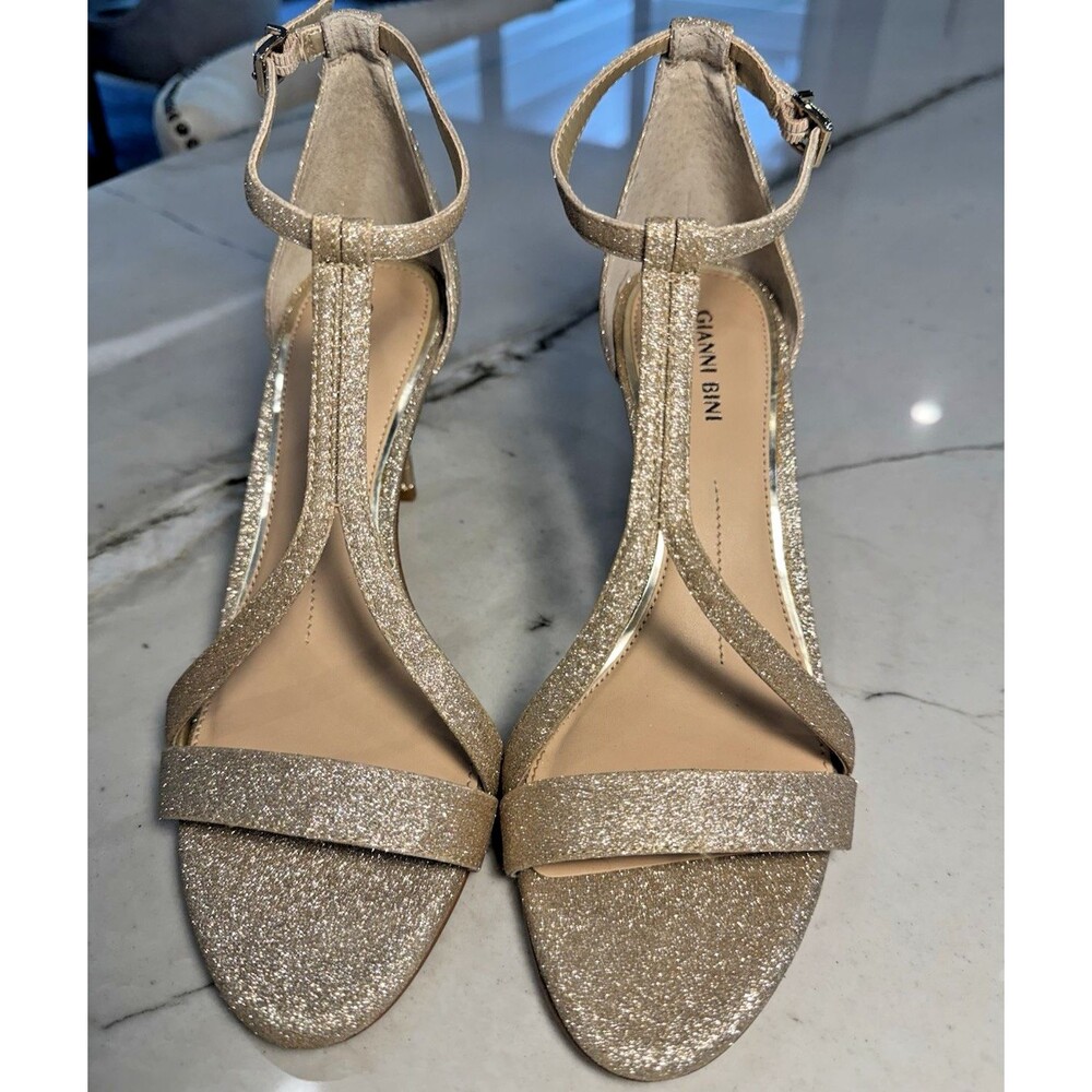Gianni Bini Shaylinn sand gold t-strap strappy heels glitter sparkle shiny 9.5